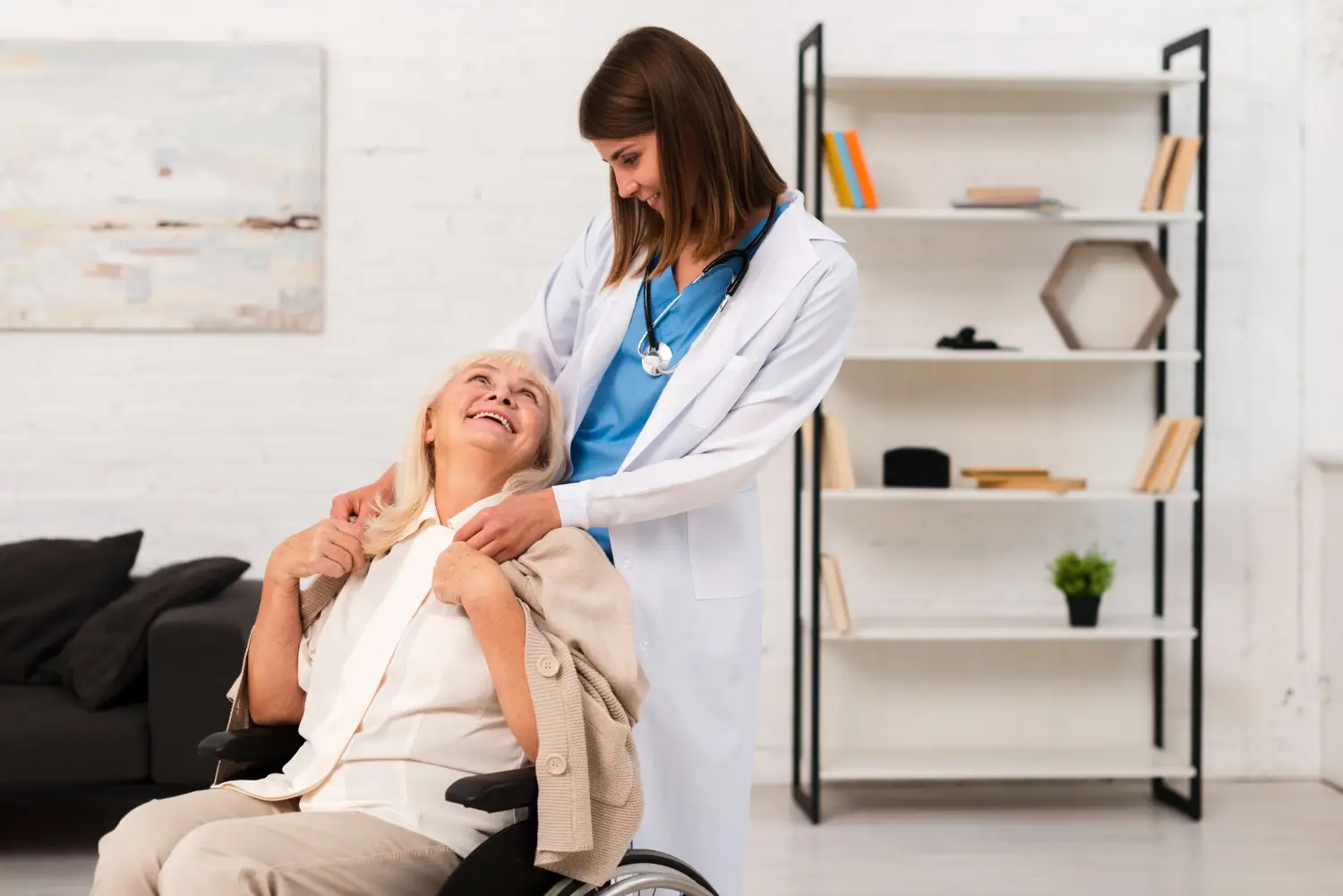 Idosa recebendo tratamento Home Care